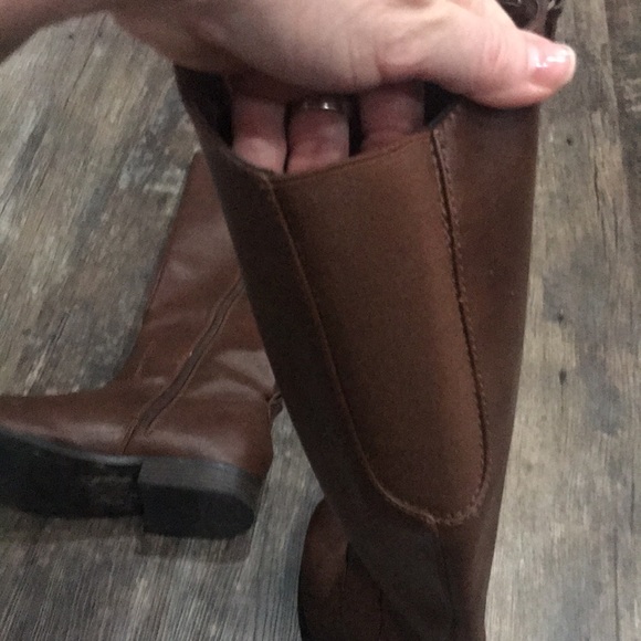 Universal Thread Brown Riding Boots - Picture 5 of 6